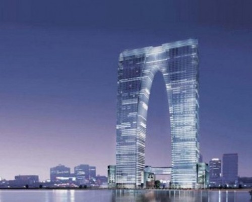 В Китае построили «небоскреб-штаны»